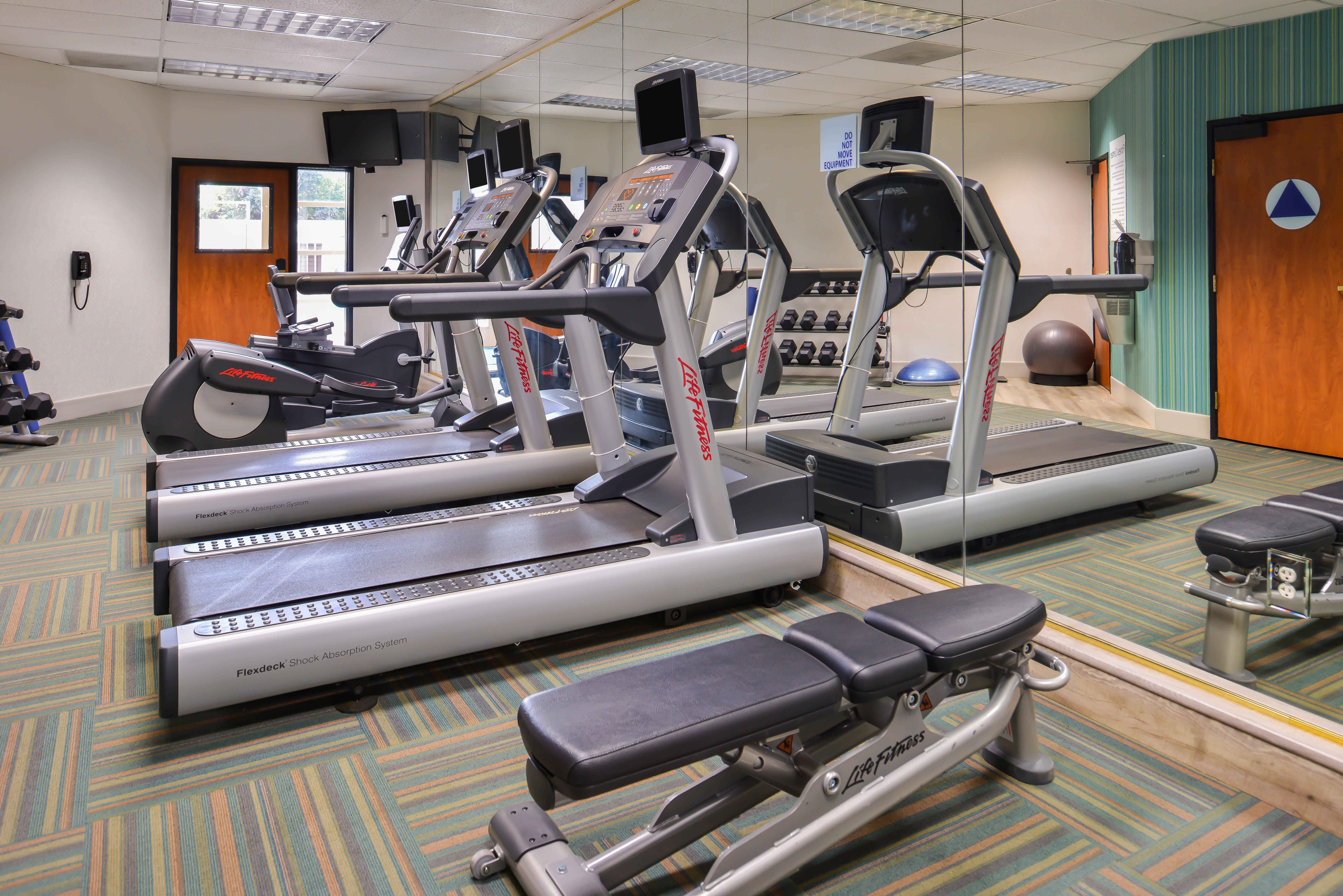 Holiday Inn Express & Suites Elk Grove Central - Hwy 99 By Ihg Eksteriør bilde