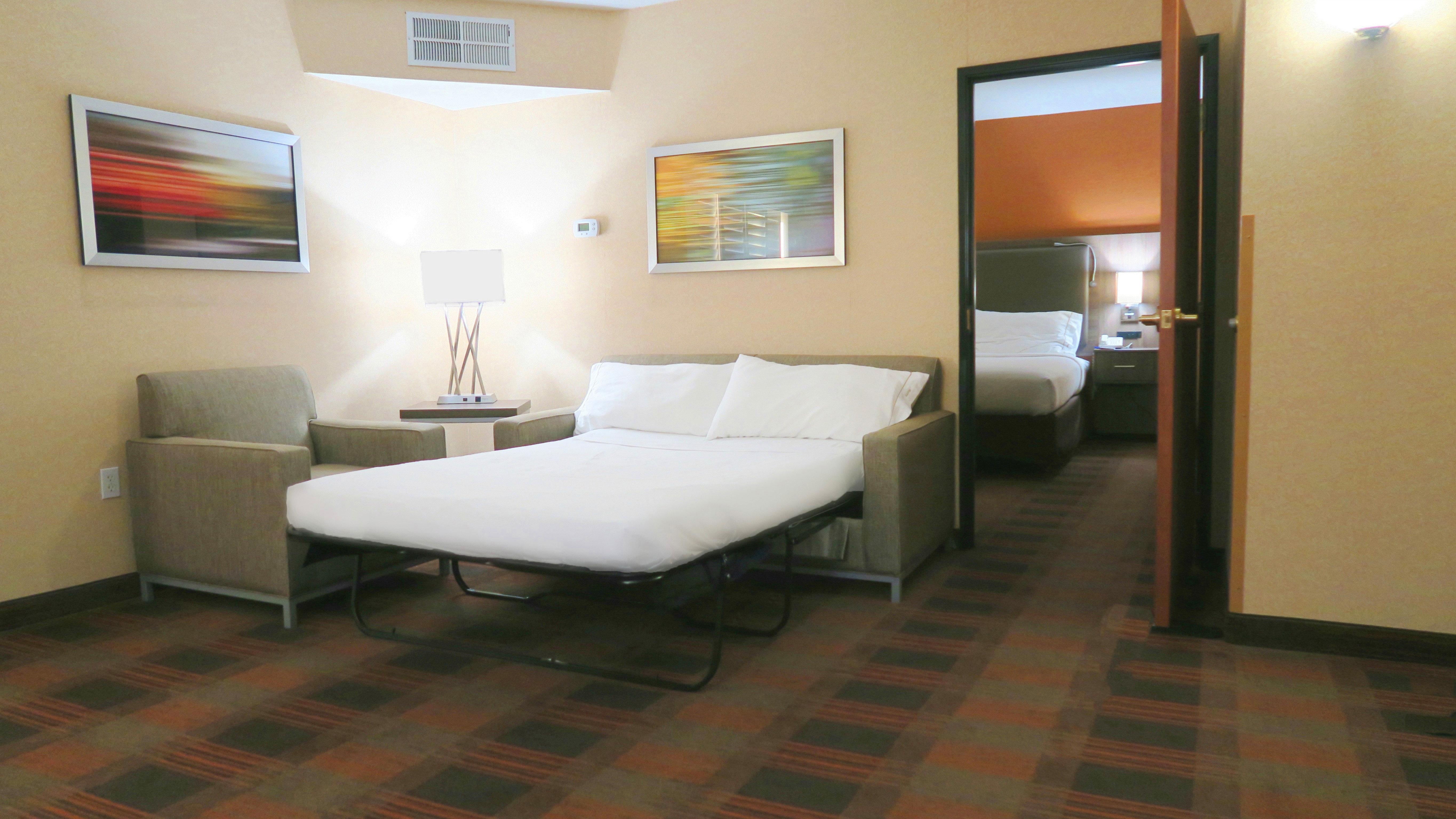 Holiday Inn Express & Suites Elk Grove Central - Hwy 99 By Ihg Eksteriør bilde